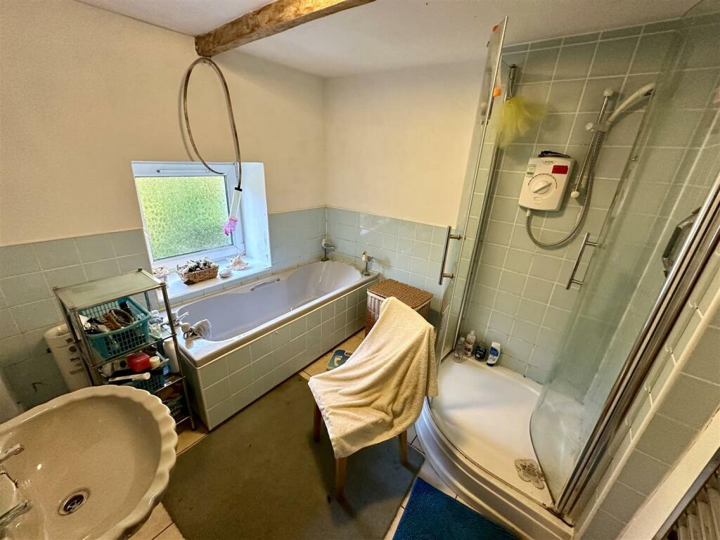 Ground Floor Bathroom