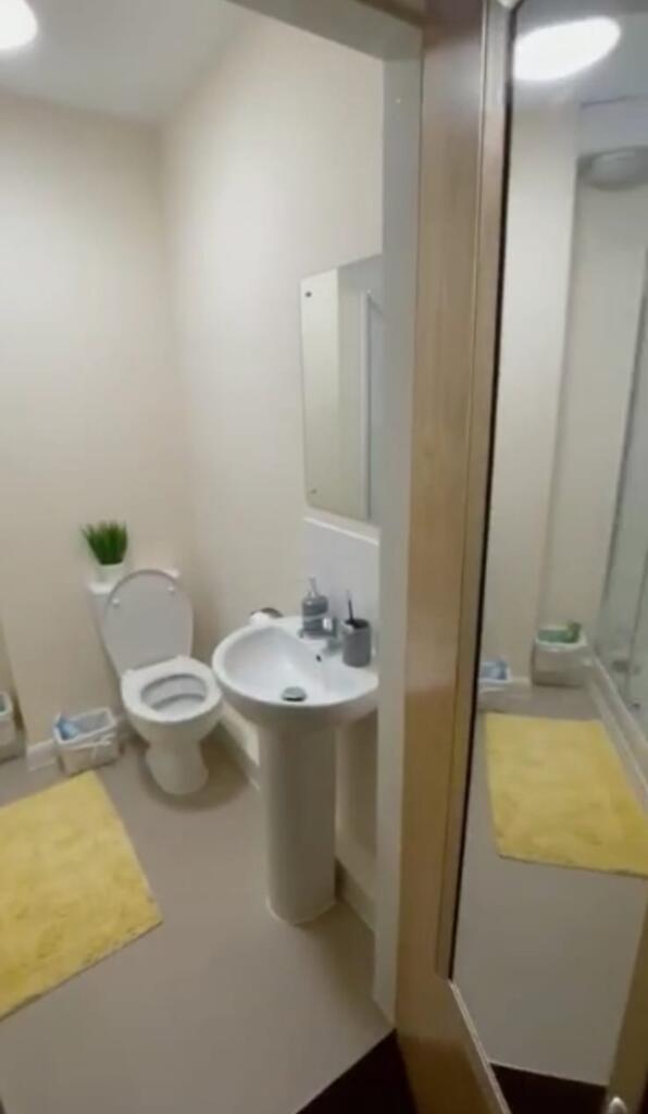 20250521_185716000_iOS