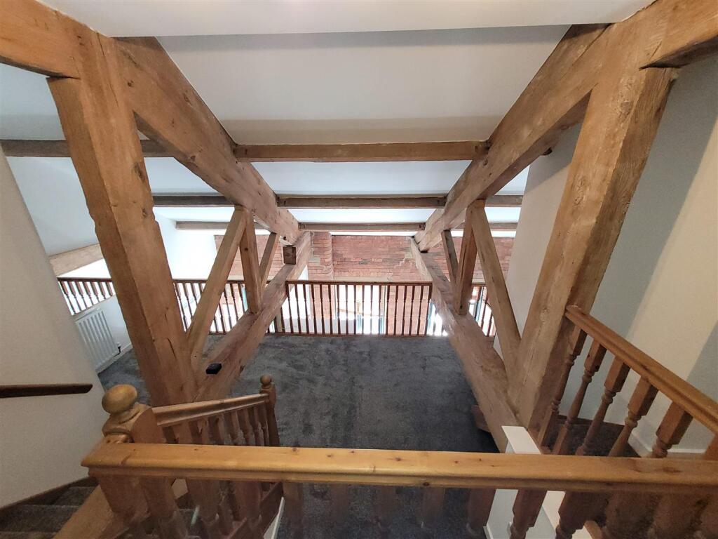 ALTERNATIVE ANGLE