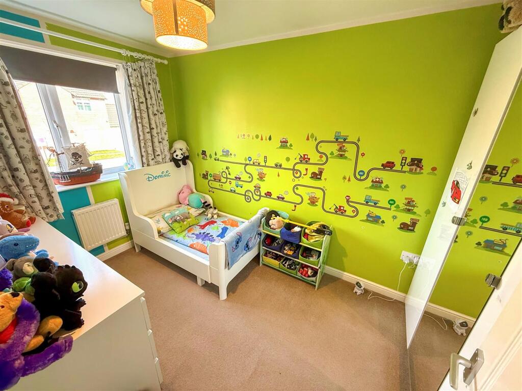 BEDROOM 3