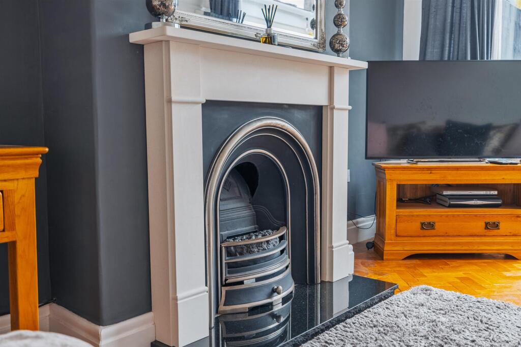 15 Claremount Way-36.jpg