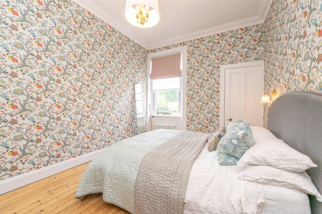 Bedroom 1 Alt