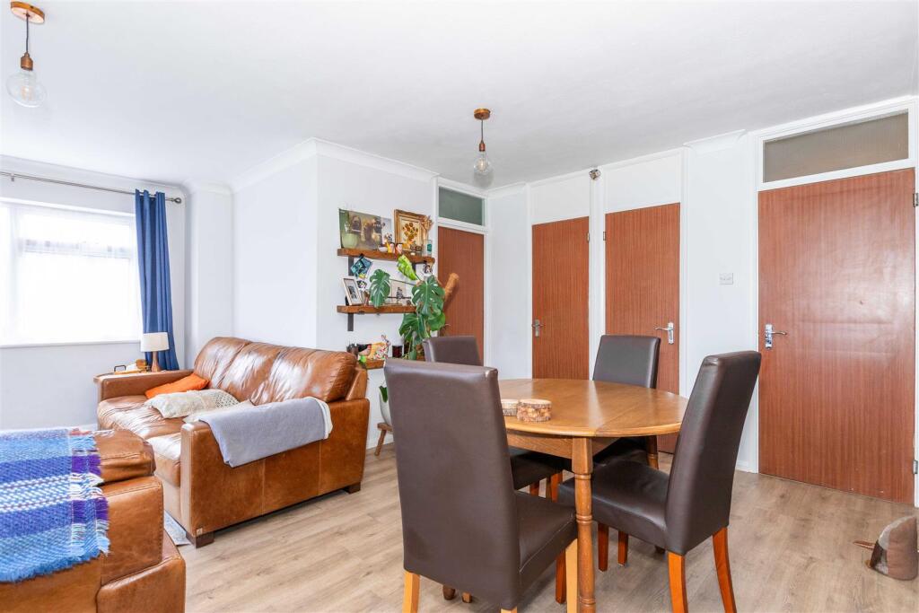 Westlake Gardens-13.jpg