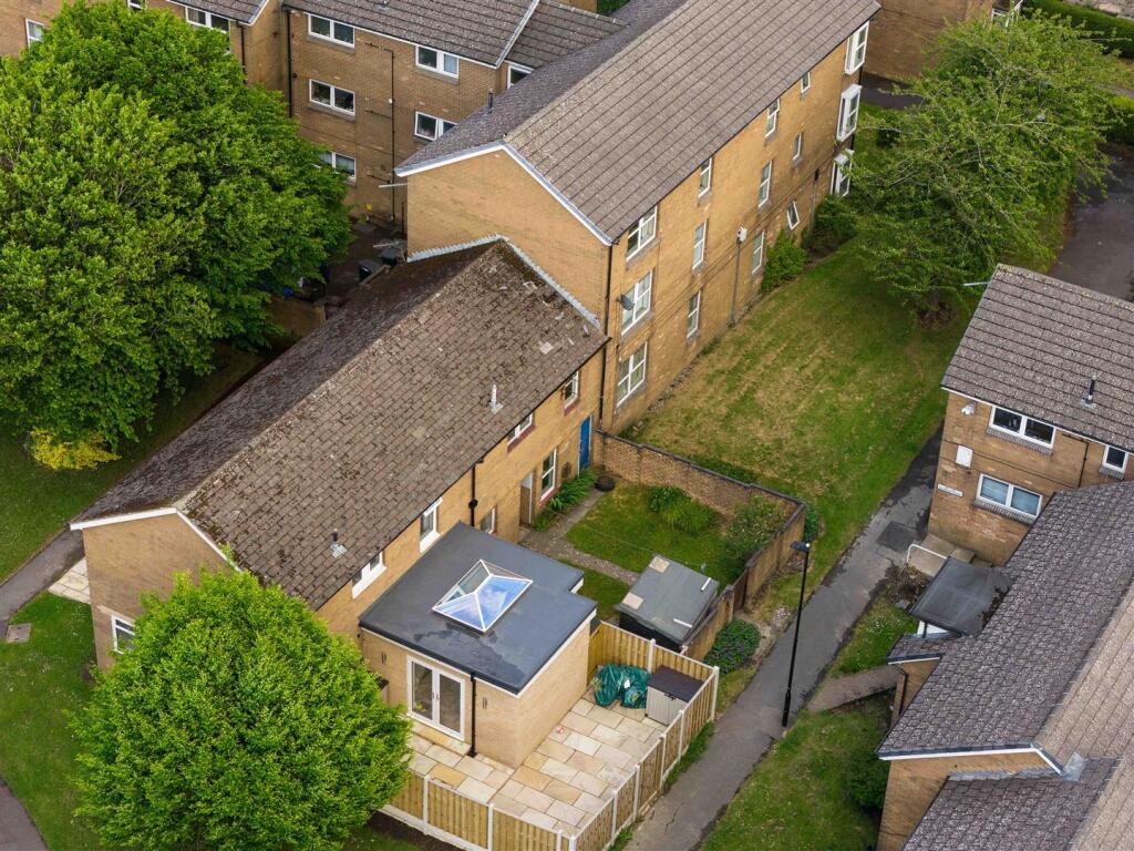 179WestminsterCres-32.jpg