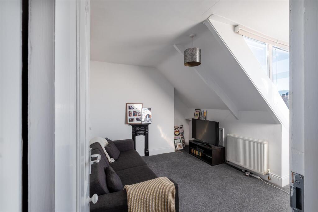 40 Addycombe Terr HE-5.jpg