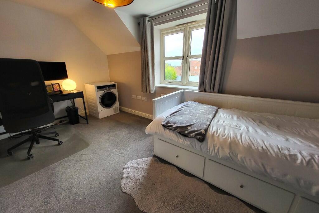 15' Bedroom Two