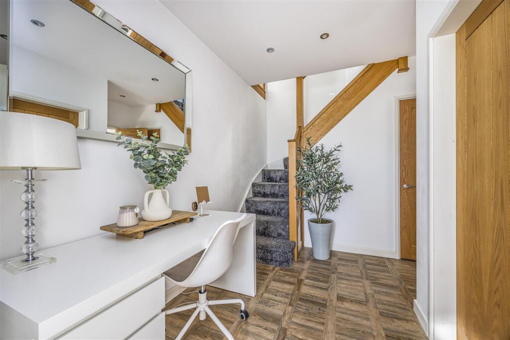 The Shambles, Selsmore Road, Hayling Island-Portic