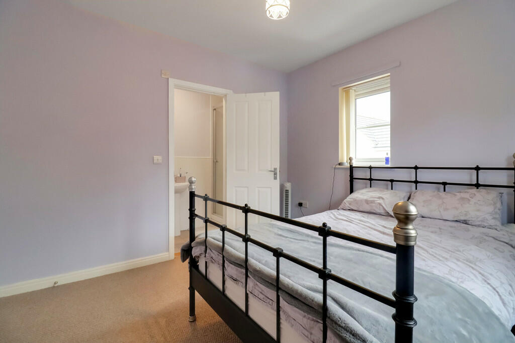 Master Bedroom to...