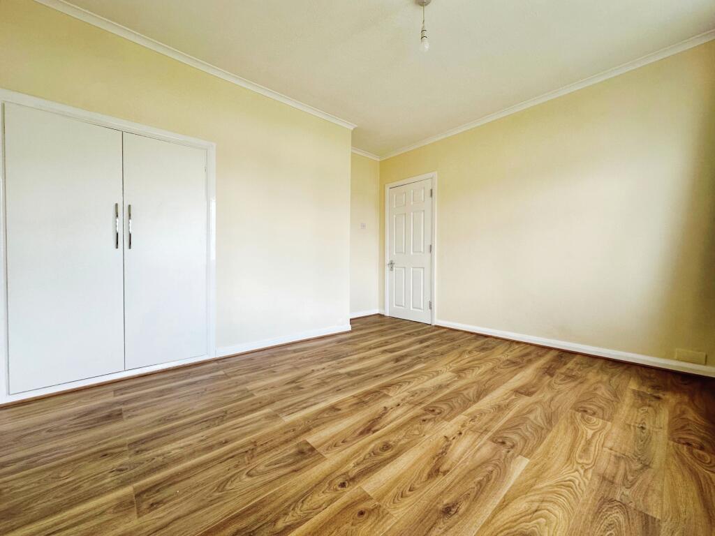 fa9c3287-bedroom 202