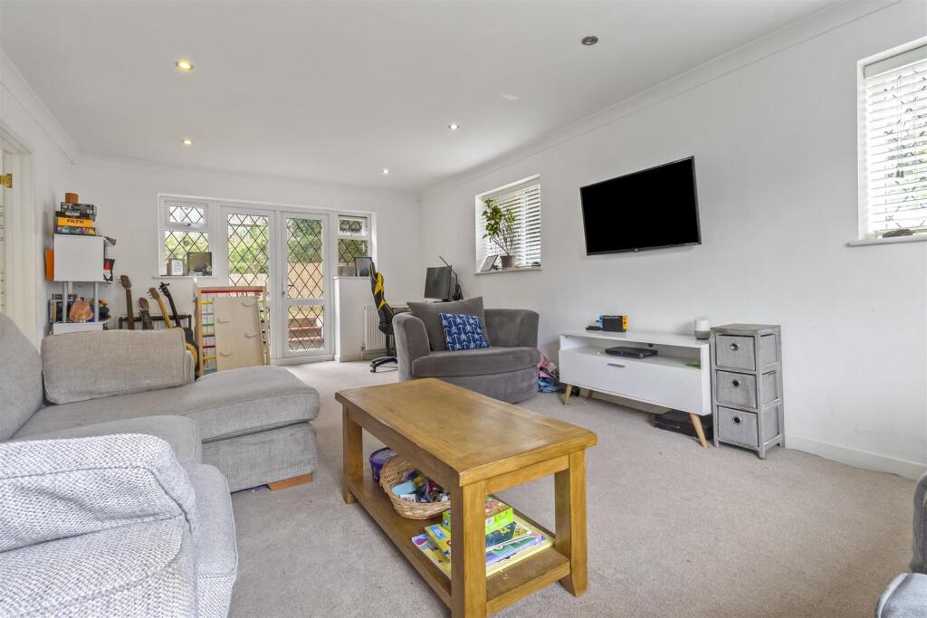 Arundel Road,74_001.JPG