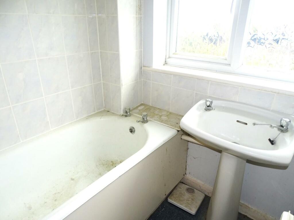 BATHROOM (needs updating)