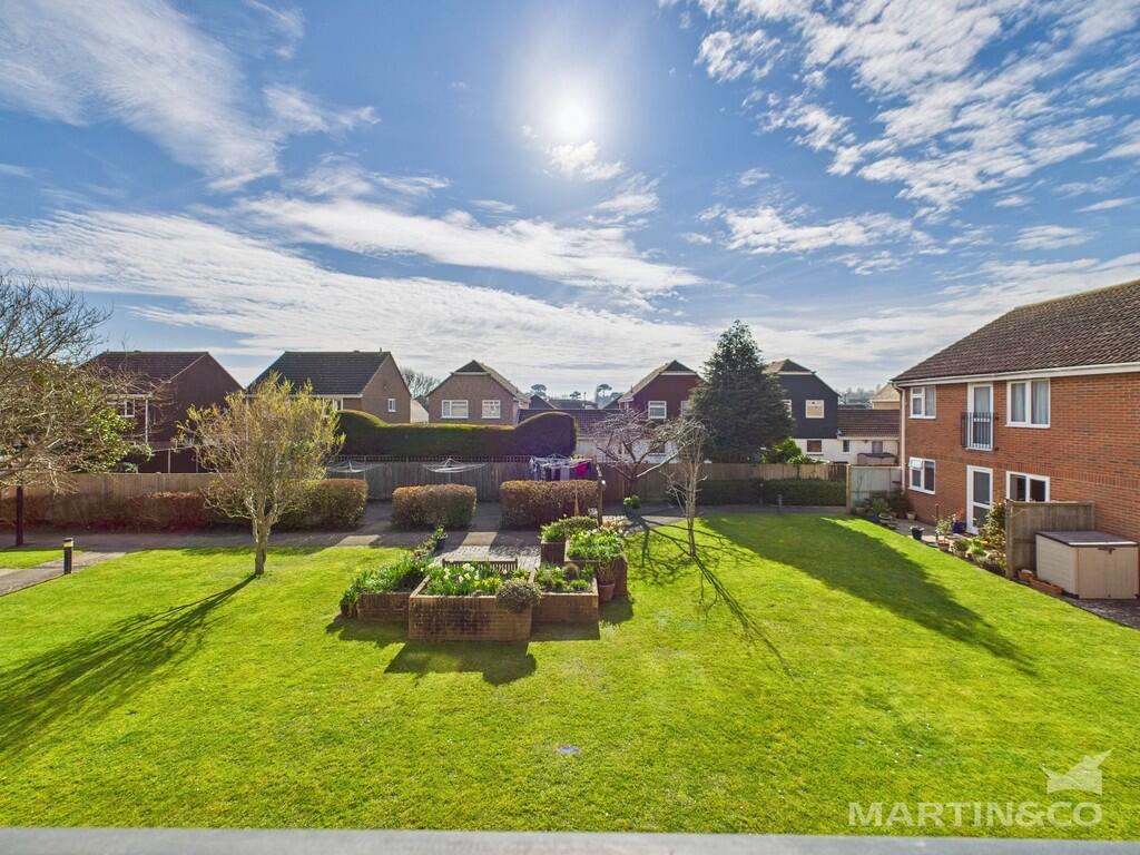 CAM02456G0-PR0123...