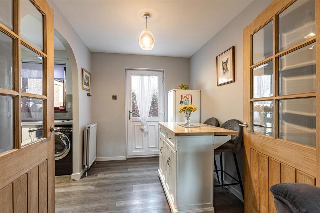 21 Sergeants Park Newtown 14.JPG