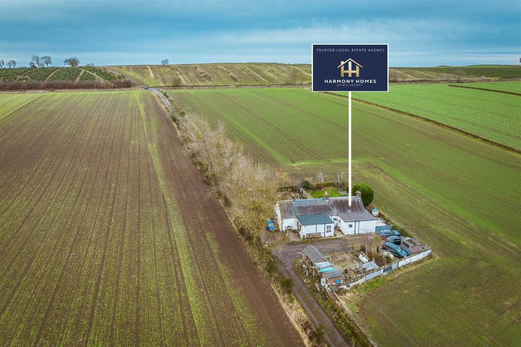 DRONE CARAVAN REMOVED (4 of 4).jpg