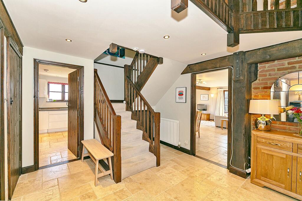 Entrance hall 1