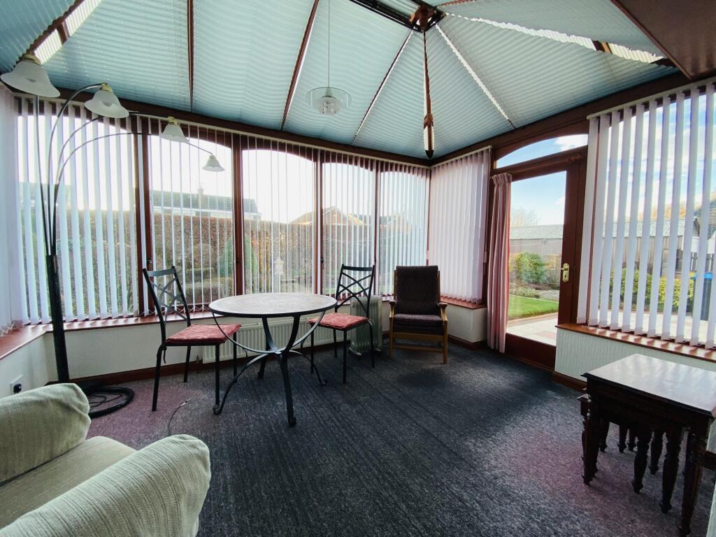 15 Fairfield Crescent, Dumfries, DG1 4BW - Braidwo