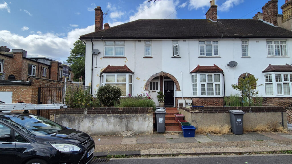 Two bedroom first floor flat