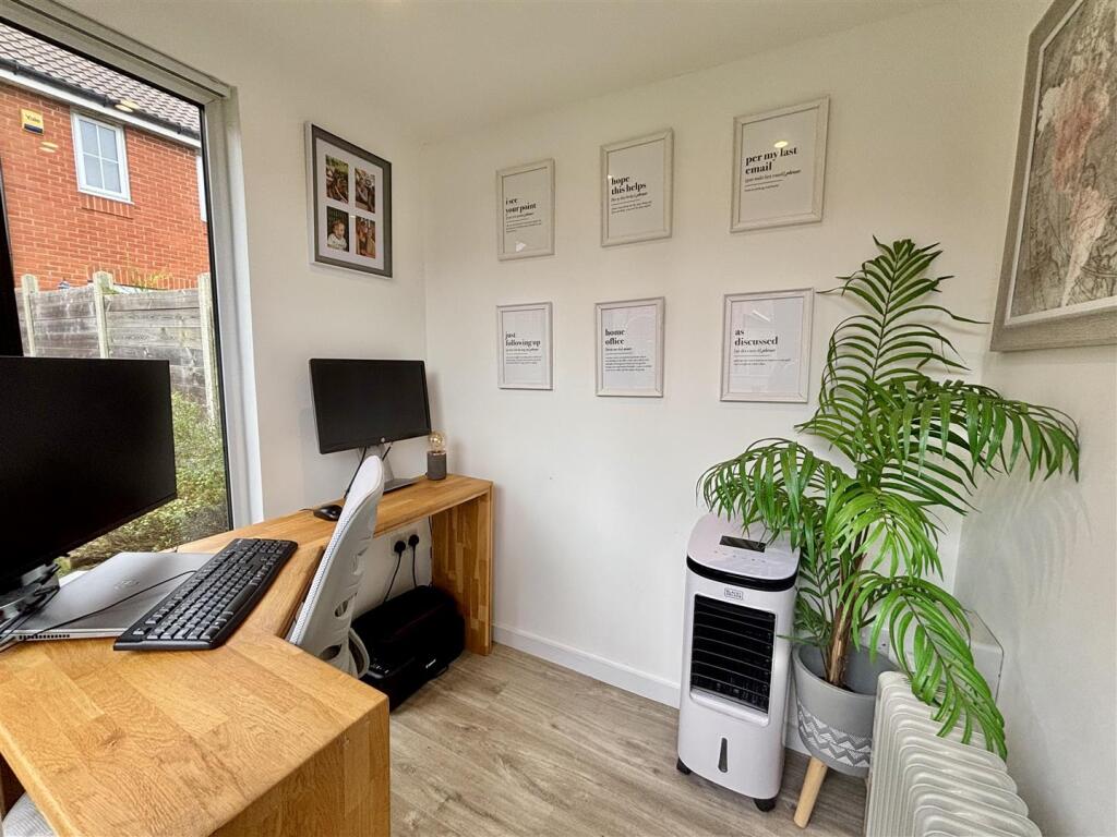 Garden Office