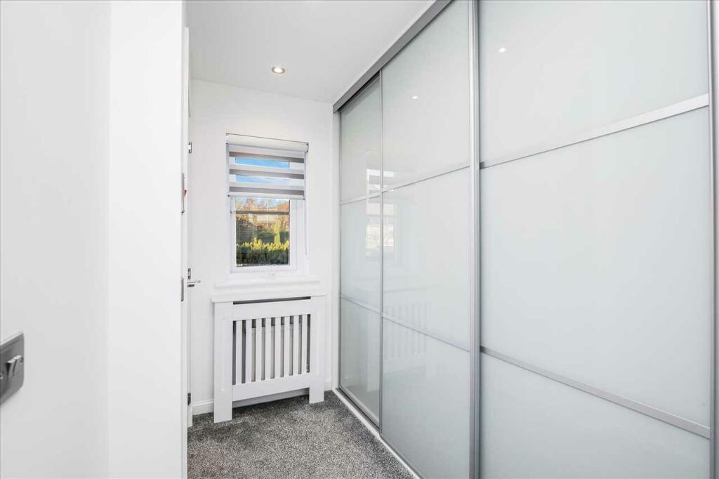 Bedroom One (3)