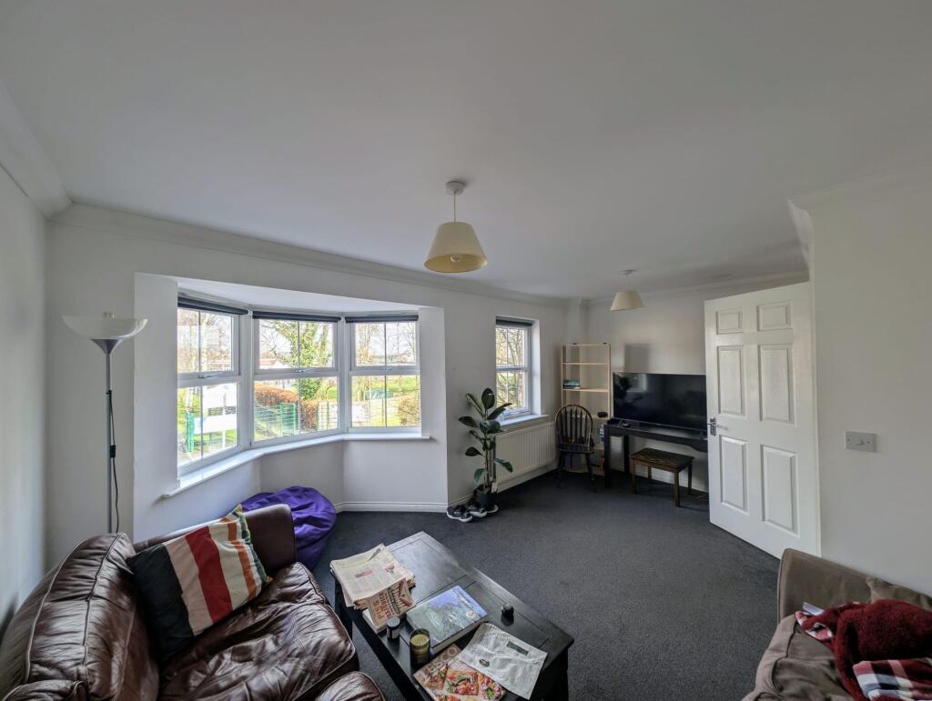 Family Room/Five Bed