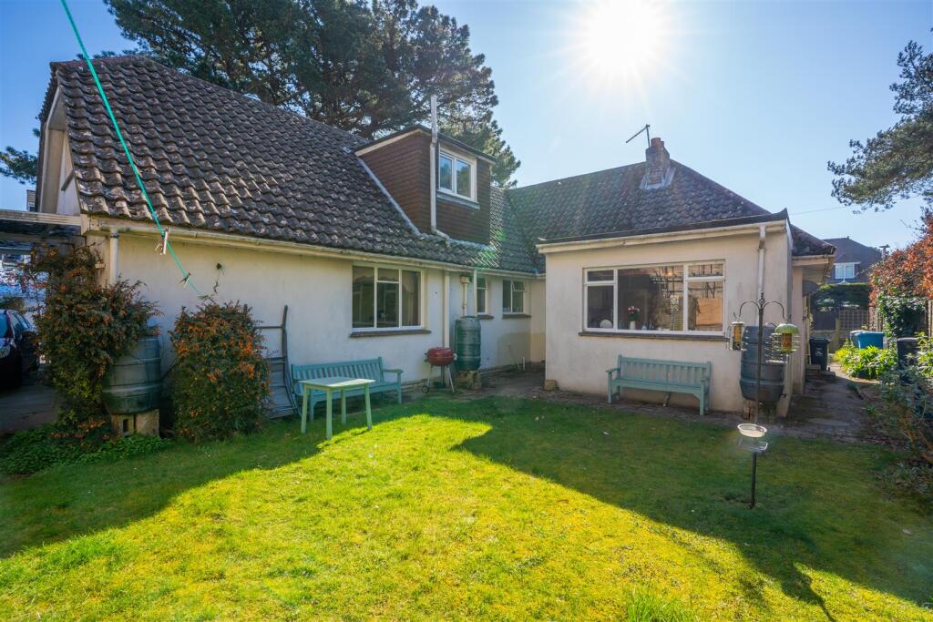 72 panorama road-29.jpg