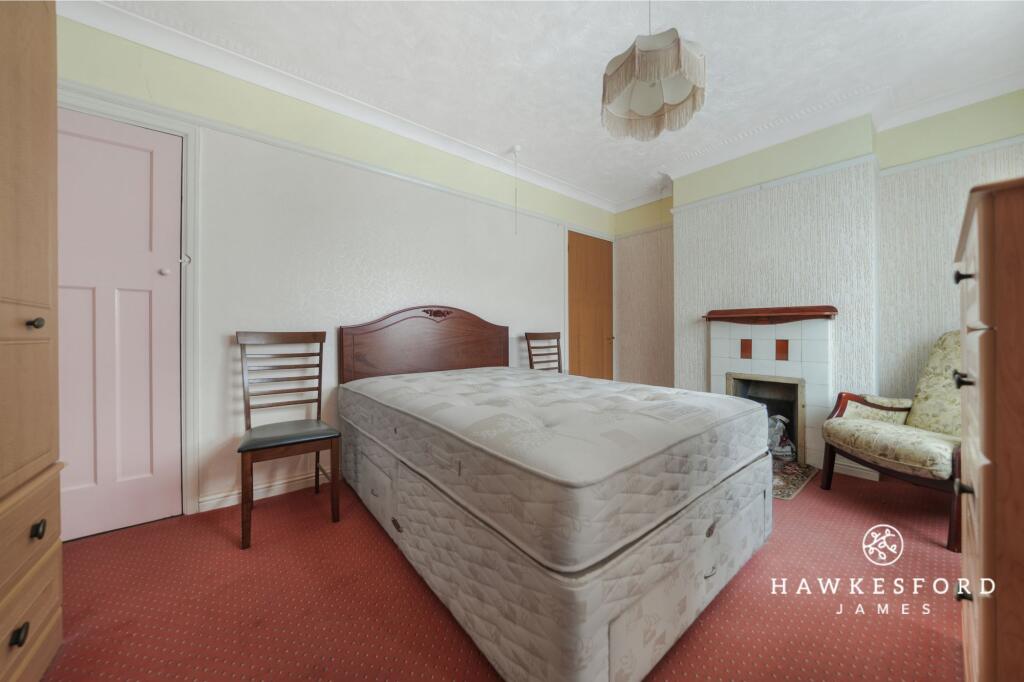 West Lane, Sittingbourne - Bedroom 1