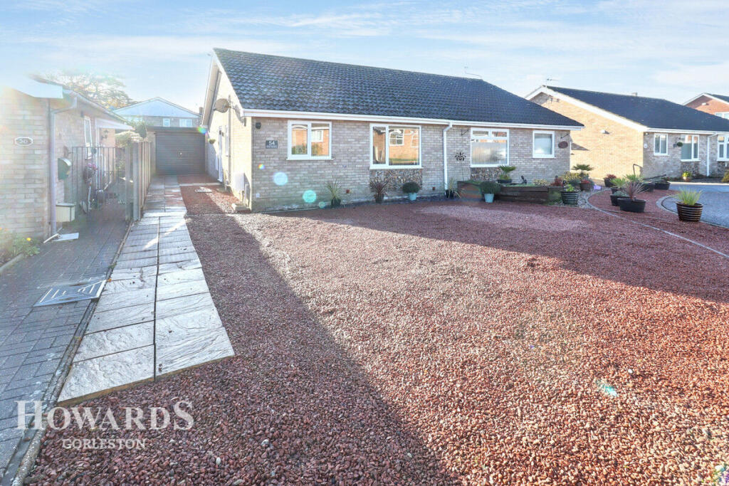 Silver Gardens, Belton