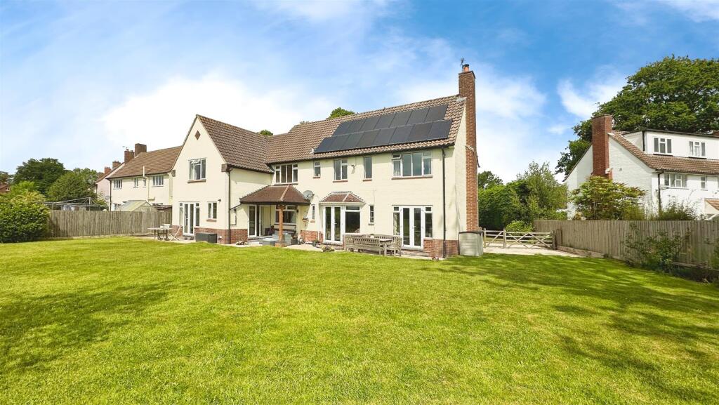 d5a8cb23--4923-812E-7468EFFA7E04-51551-00001038FC8