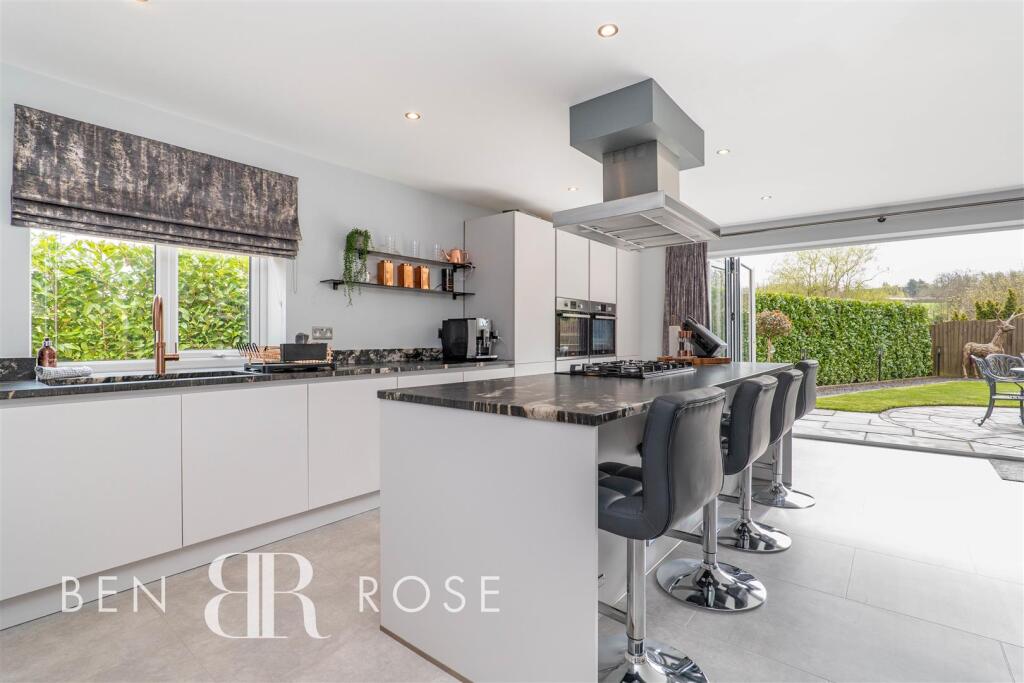 Kitchen/Dining/Breakfast Room