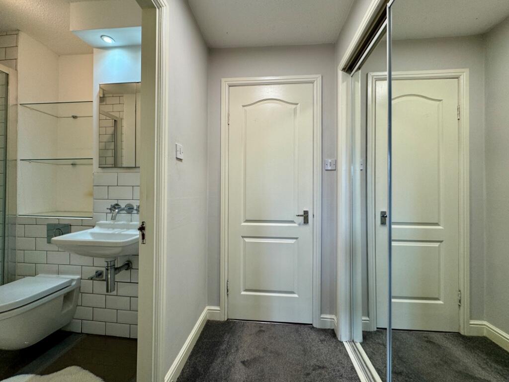Dressing area.