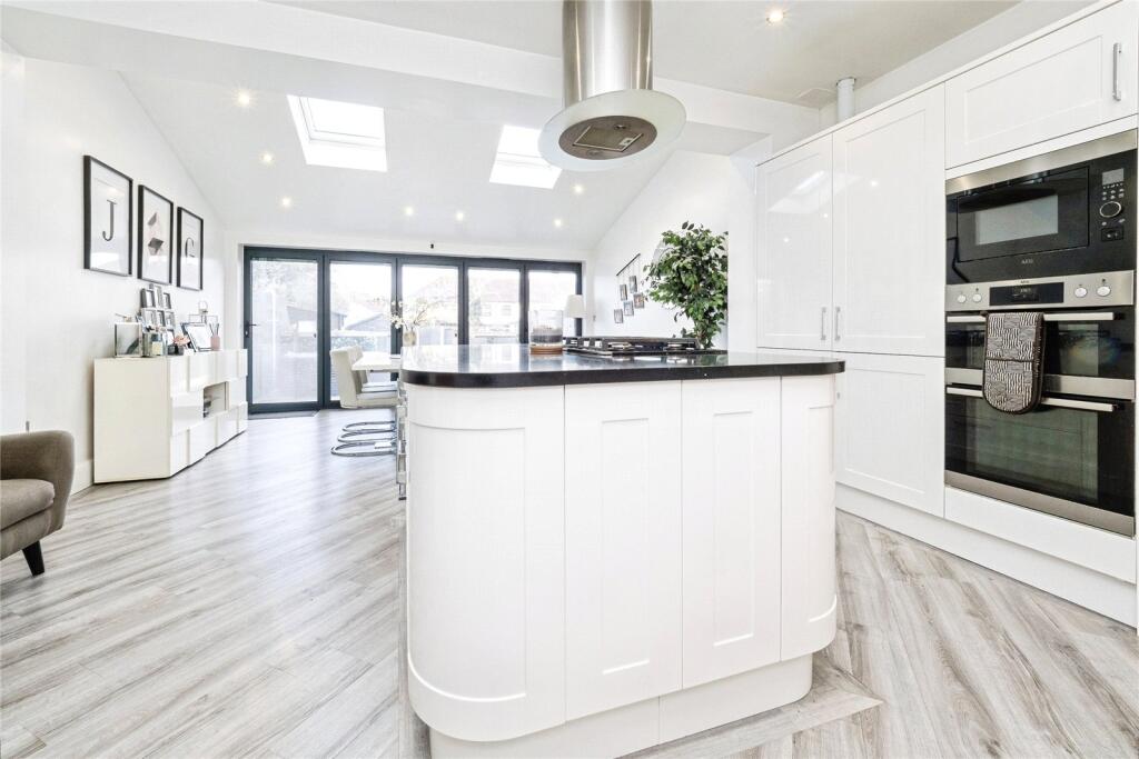 Kitchen Living Area