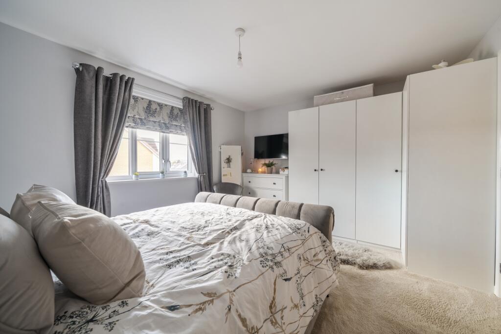 1393211-4-695ba25137def