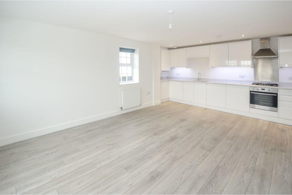 Lounge / Kitchen