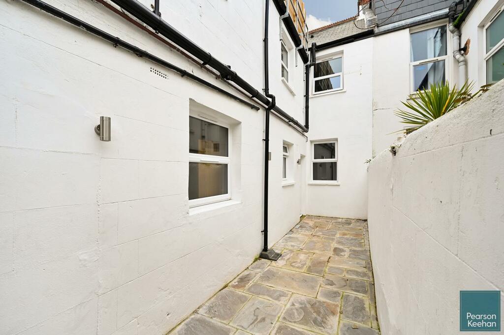 91-montgomery-street-hove-bn3(12).jpg