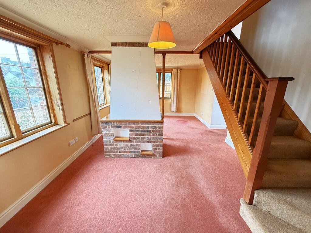 LIVING ROOM 2