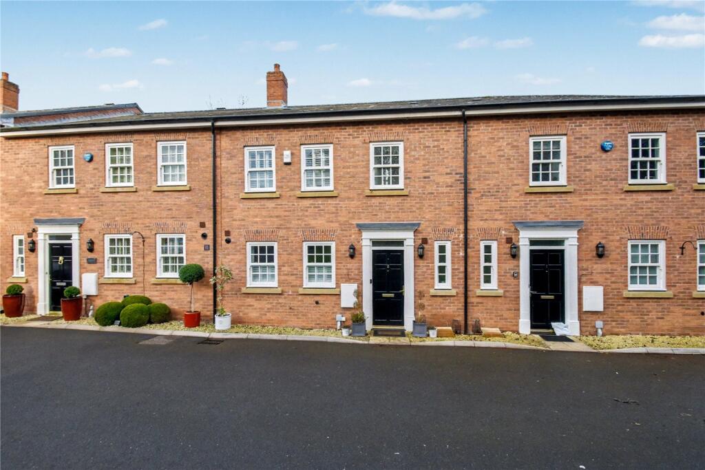 Mapson Court, Hadzor, Droitwich Spa, Worcestershire, WR9