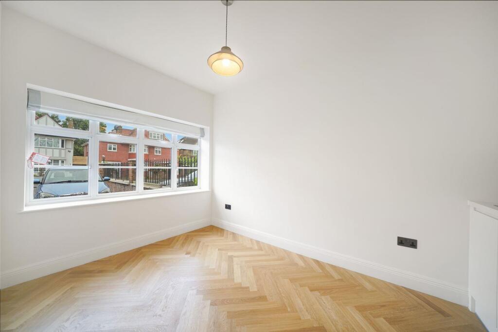 19347417 (https://login2.vebraalto.com/#18).jpg