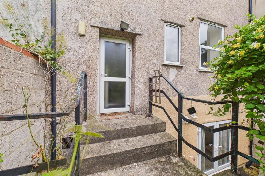 41 Ashley Hill, Montpelier, Bristol BS6 5JA | Free