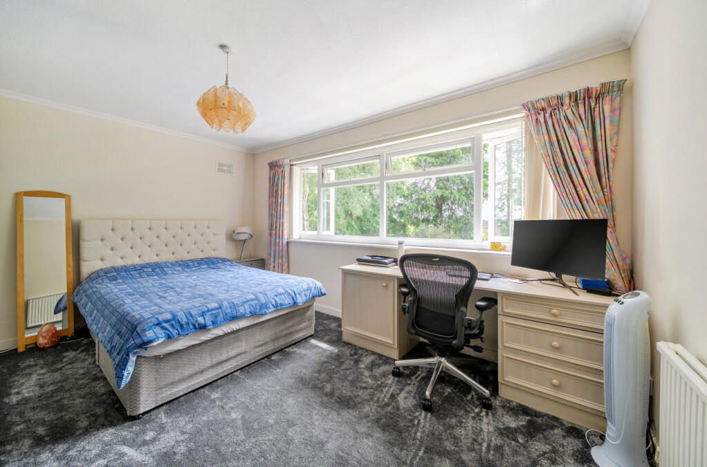 1329054-6-6880c0a...