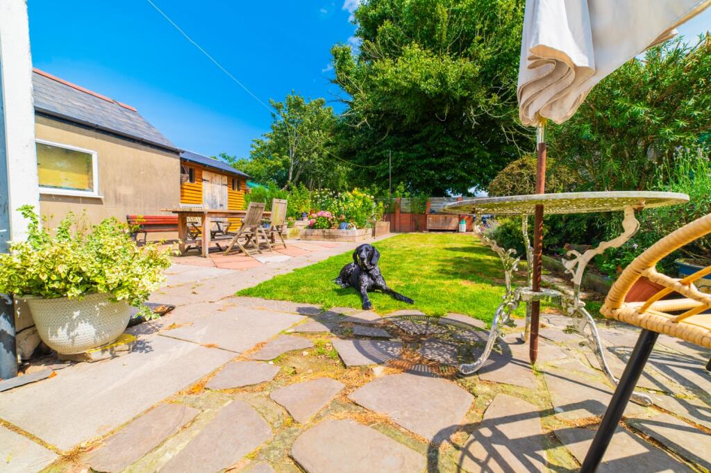 Award-winning Media team on EVERY Listing_30