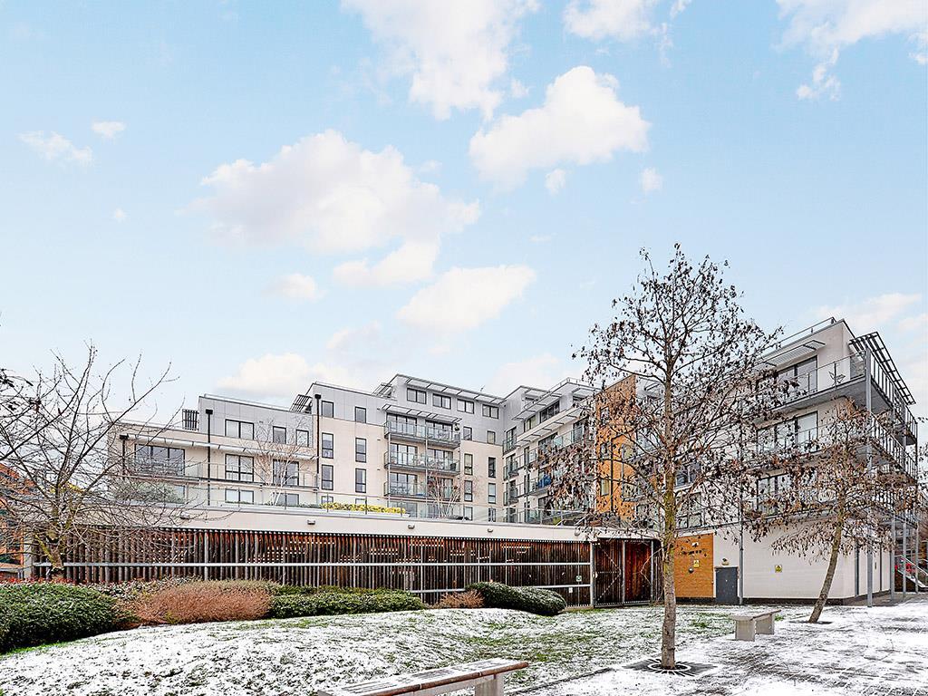 Caspian-Wharf (8).JPG