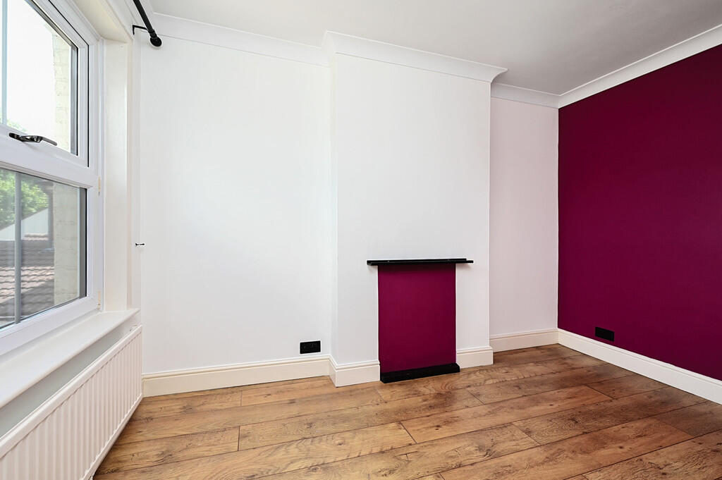 27 Lowlands Rd (7...