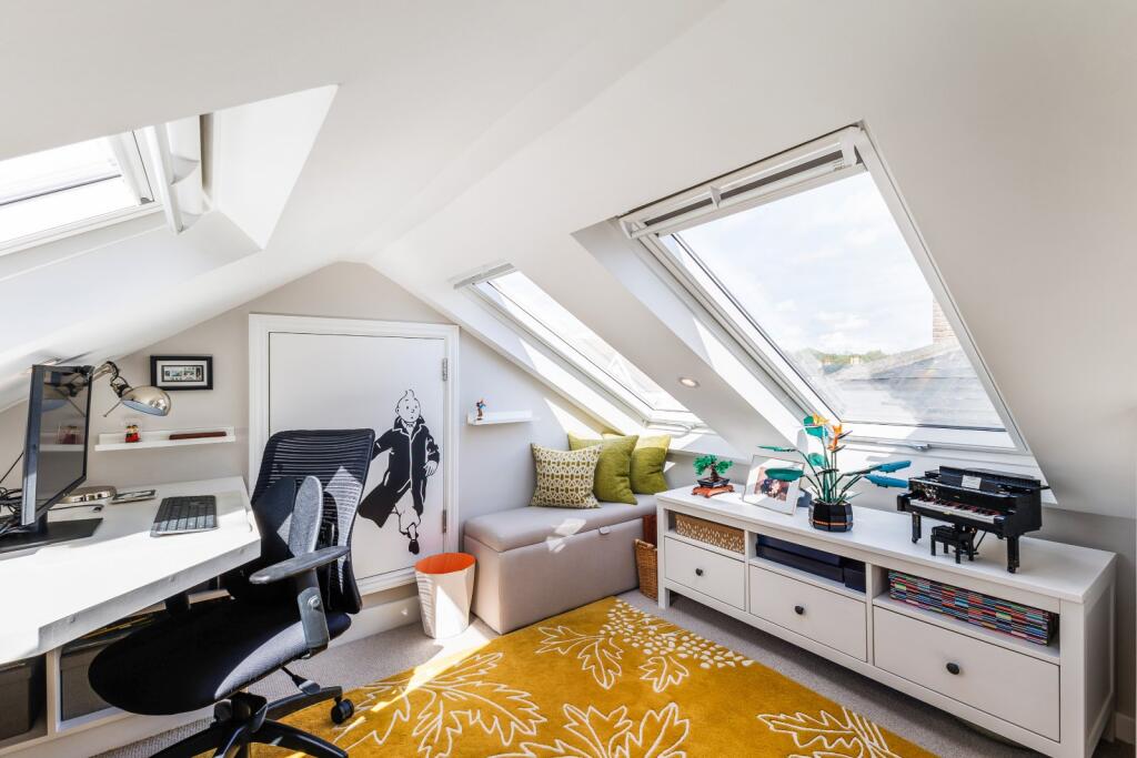 Loft Room/Office