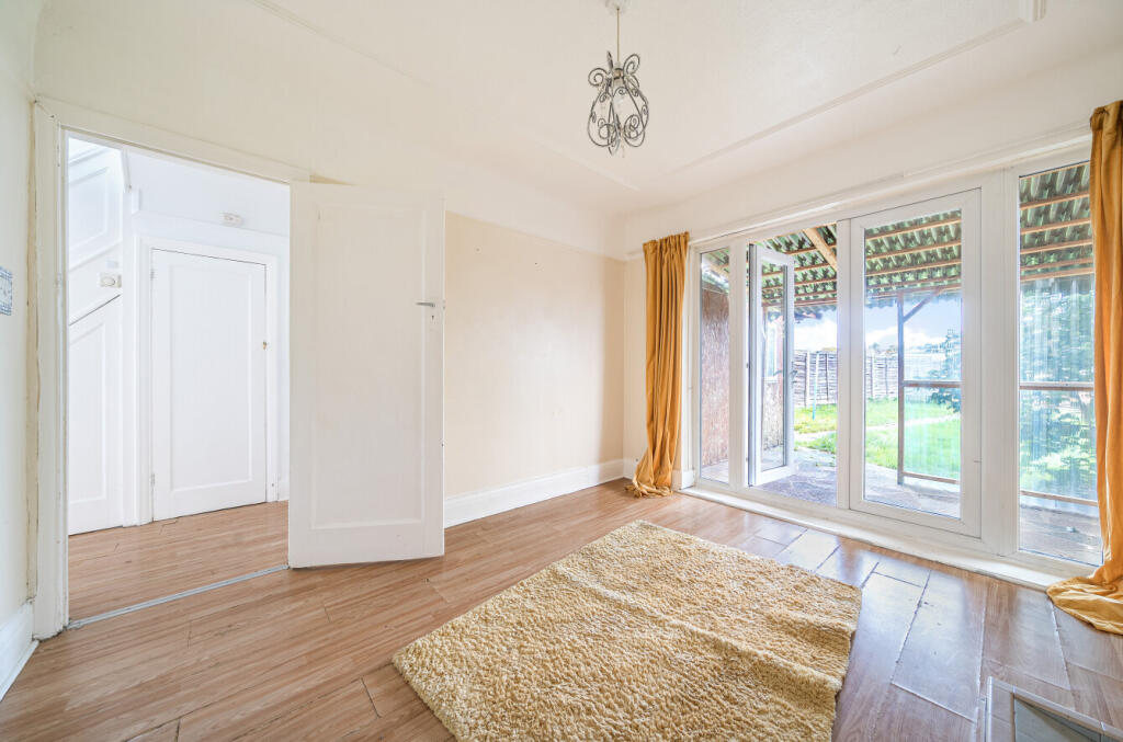 1380703-13-691343...