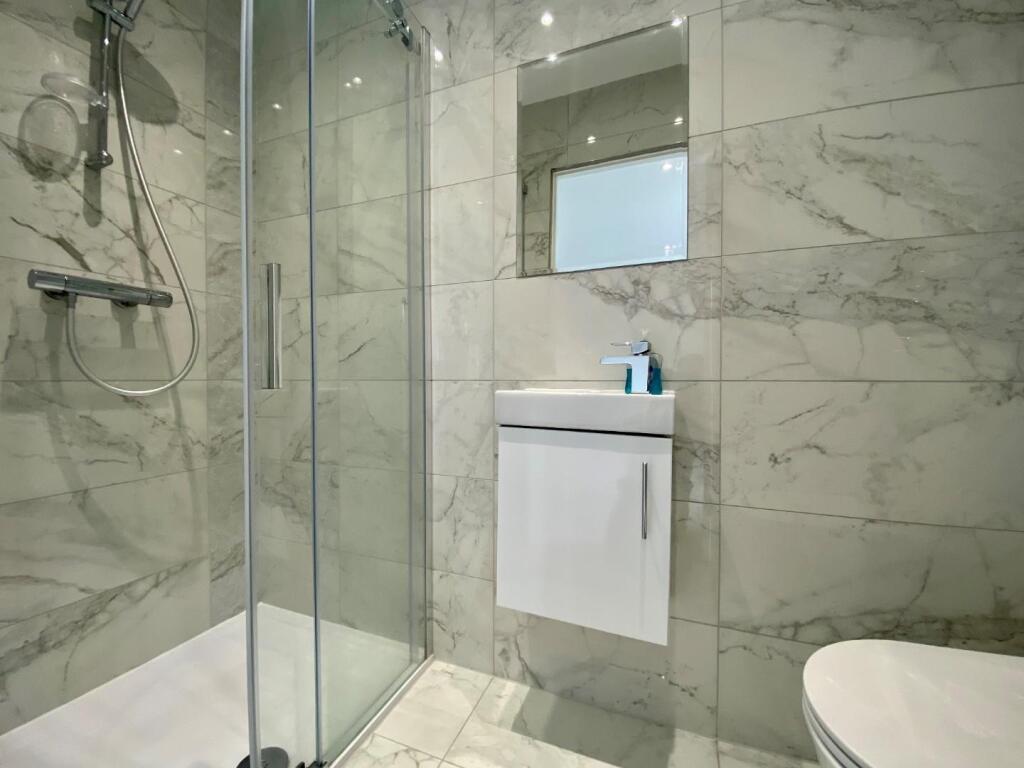 Bedroom 1 En Suite