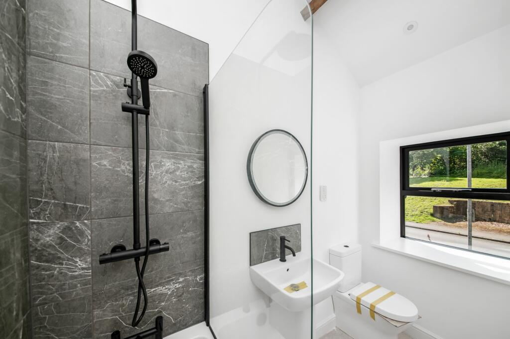 HOUSE BATHROOM