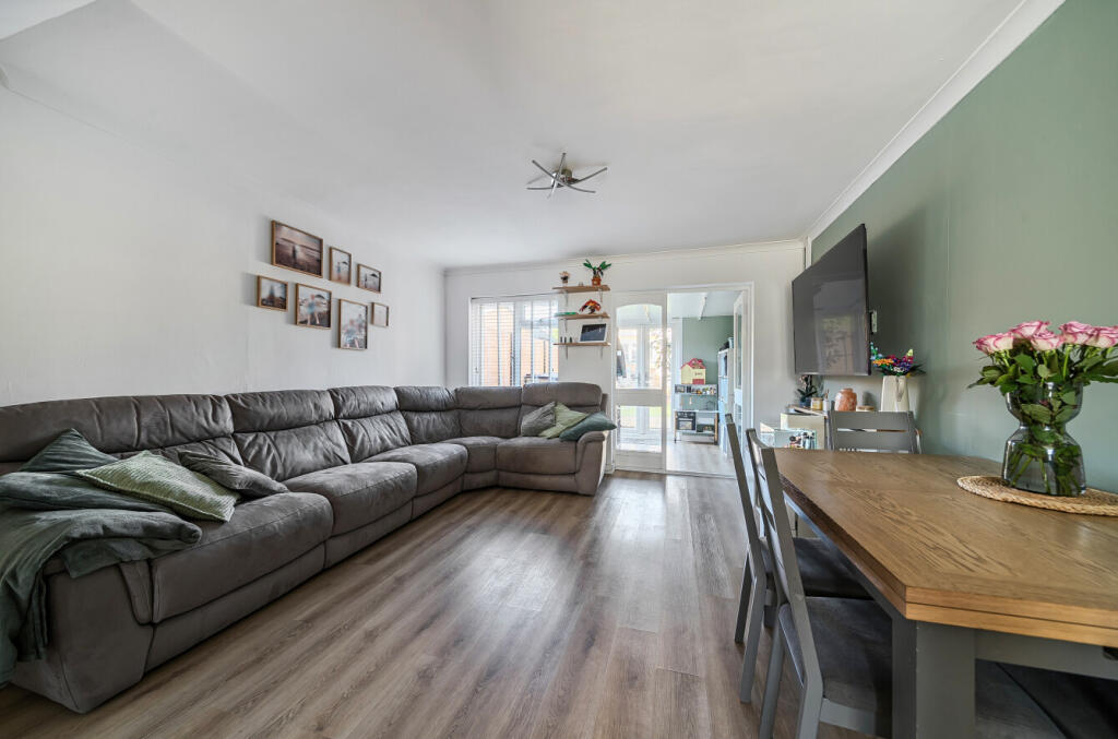 1360034-13-68da67...