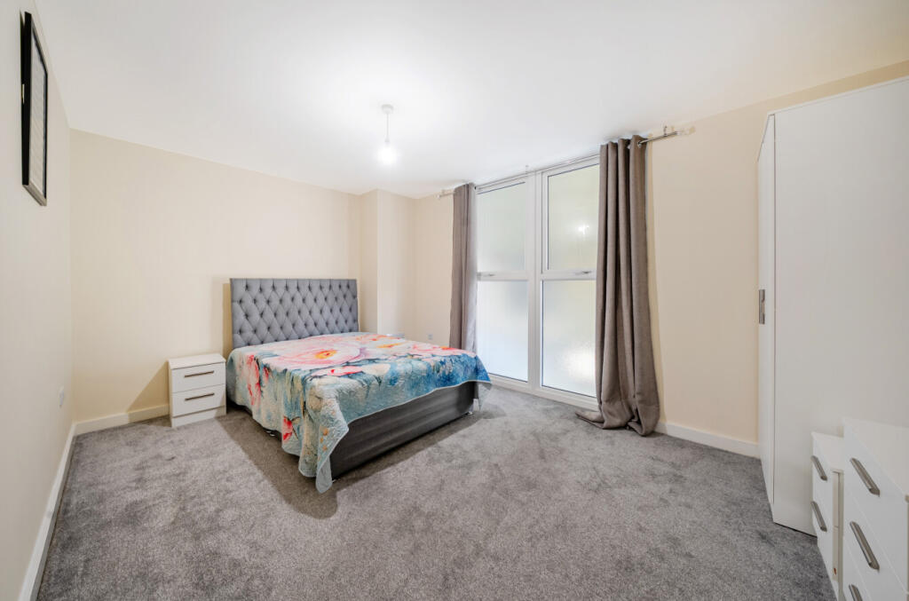 1385721-11-69395e...