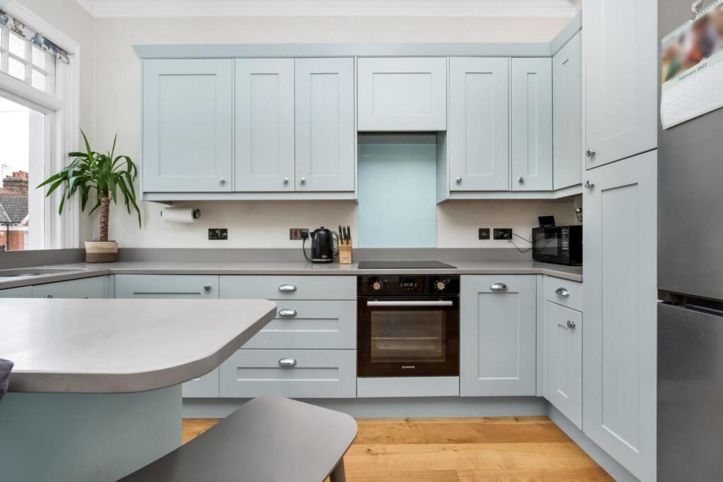 08.02.2022_Flat-D-44-Holmdene-Avenue-SE24-9LF_2-15