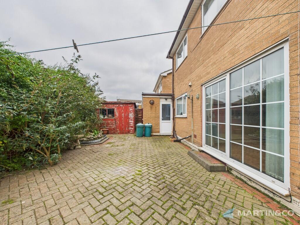 CAM02318G0-PR0544...